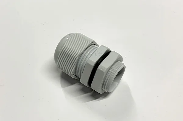 Kabelgland M25×1,5 (plast) m. trækaflastning AG25L